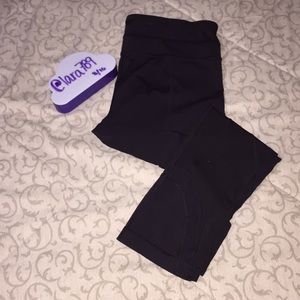 ⭐️Lululemon Cropped Leggings